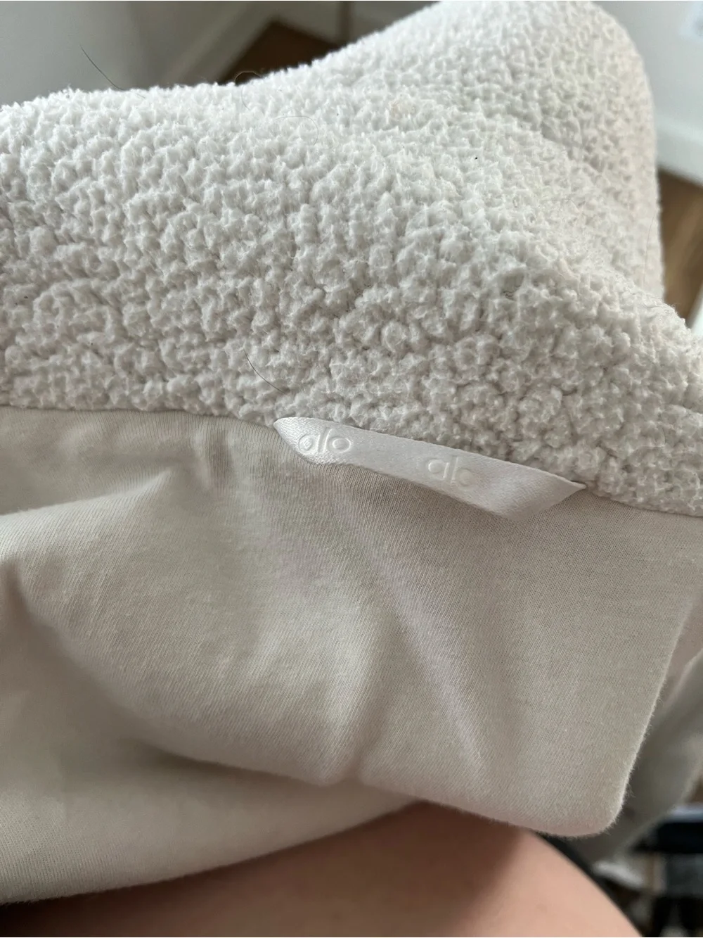 ALO Yoga Ivory Sherpa Snap-Front Jacket